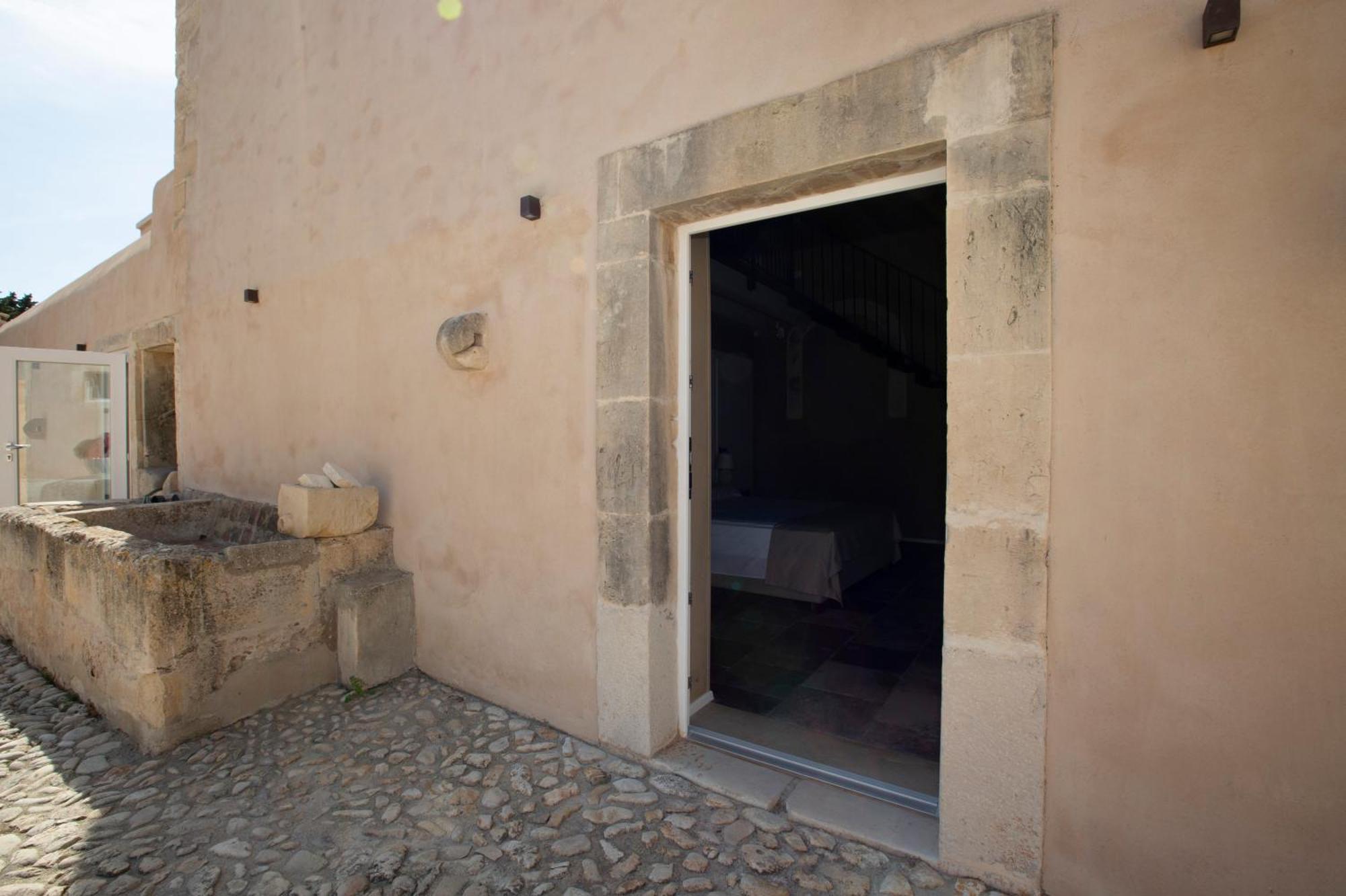 Ballium Luxury Relais Avola Luaran gambar