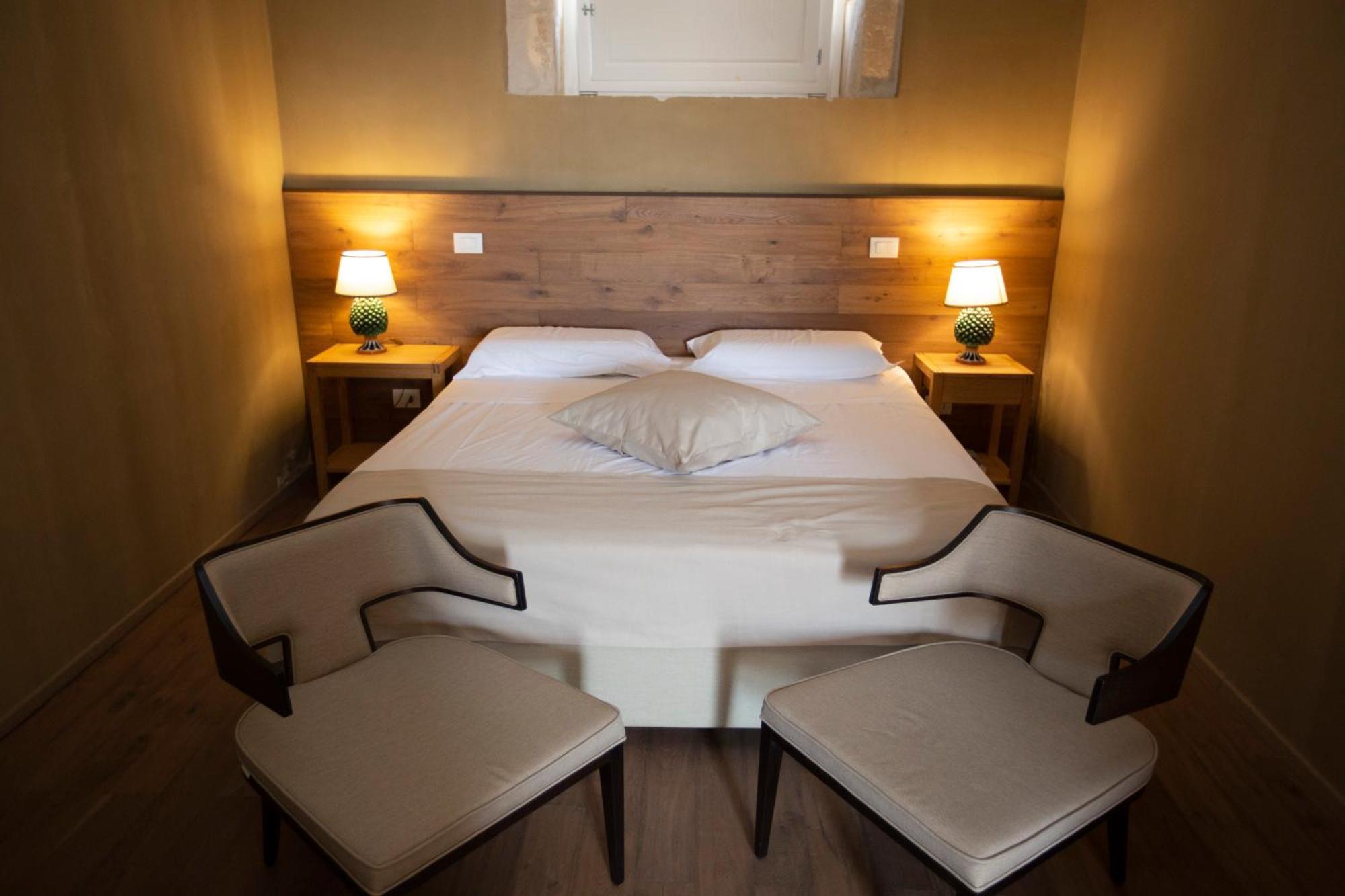 Ballium Luxury Relais Avola Luaran gambar