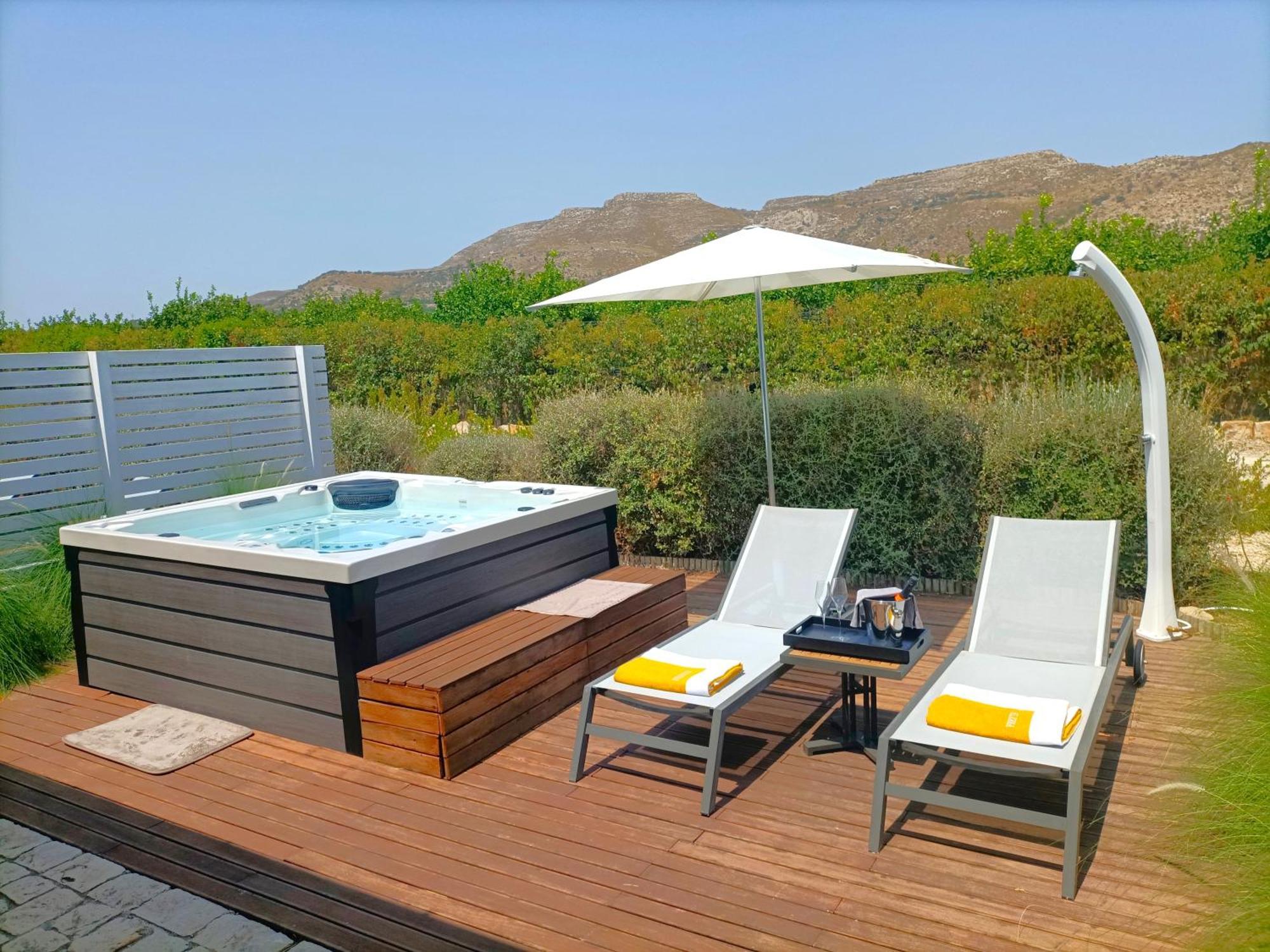 Ballium Luxury Relais Avola Luaran gambar